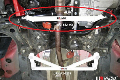 ULTRA RACING フロントメンバーブレース AUDI A1 8XCAX 2011/01〜 LA2-1232