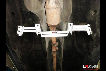 ULTRA RACING ミドルメンバーブレース AUDI A6(C4) 4AABC 1996/10〜1997/09 ML4-2863