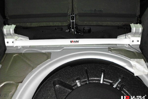 ULTRA RACING リアタワーバー AUDI TT 8N 1999/10〜2006/07 RE2-2089
