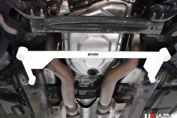 ULTRA RACING フロントメンバーブレース BENTLEY コンチネンタル BCCKH 2003/03〜2012/06 LA4-2139