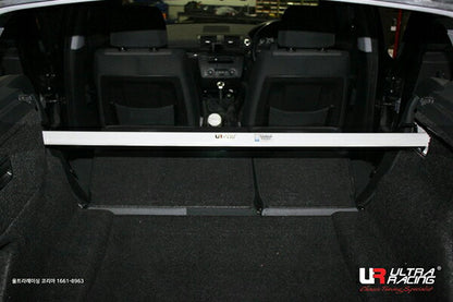 ULTRA RACING リアタワーバー BMW 1シリーズ E82 UC30 2004/10〜2012/08 RE2-1122