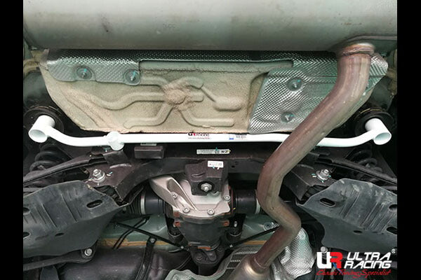 ULTRA RACING リアメンバーブレース BMW 1シリーズ F20 1A16 2011/09〜2015/10 RL4-3465