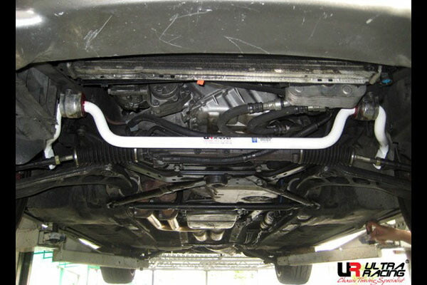 ULTRA RACING フロントスタビライザー BMW 3シリーズ E46 AL19 1998/07〜2005/02 AF27-264