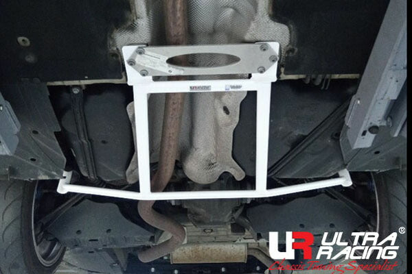 ULTRA RACING リアメンバーブレース BMW 3シリーズ F30 3D20 2012/09〜2015/07 RL4-3403