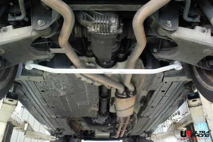 ULTRA RACING リアメンバーブレース BMW X5 E53 FB44 2000/10〜2007/06 RL2-1703