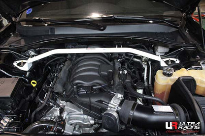ULTRA RACING フロントタワーバー CHRYSLER 300C  2005/02〜2011/09 TW2-3021