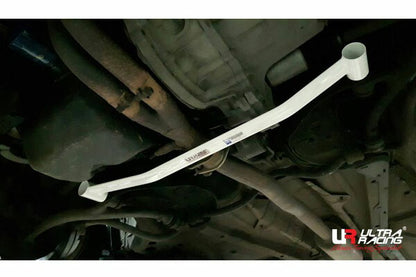 ULTRA RACING フロントメンバーブレース CITROEN サクソ S8NFS 1999/04〜2004/04 LA2-3695