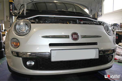 ULTRA RACING フロントタワーバー FIAT 500 31209 2008/03〜 TW2-2431