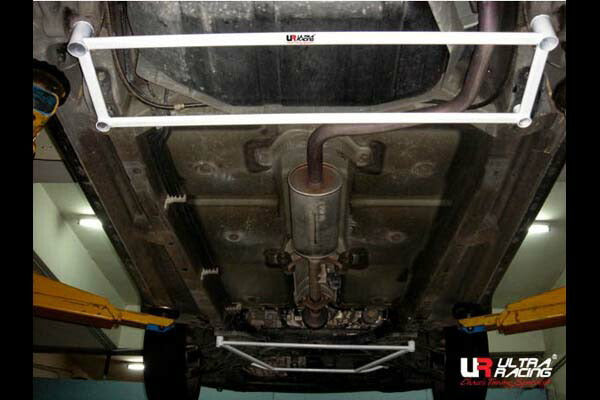 ULTRA RACING リアメンバーブレース スズキ キザシ RE91S 2009/10〜2015/11 RL4-3795