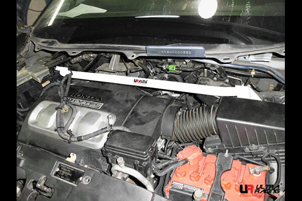 ULTRA RACING フロントタワーバー ホンダ エリシオン RR3 2004/05〜2012/05 TW2-2569