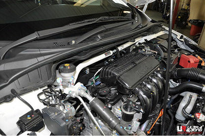 ULTRA RACING フロントタワーバー ホンダ グレイス GM6 2014/12〜 TW2-2773A
