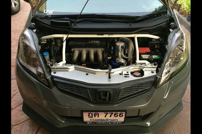 ULTRA RACING フロントタワーバー ホンダ フィット GE6 2007/10〜2013/09 TW4-3117