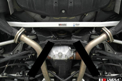 ULTRA RACING リアメンバーブレース INFINITI Q70  2014〜 RL2-3455
