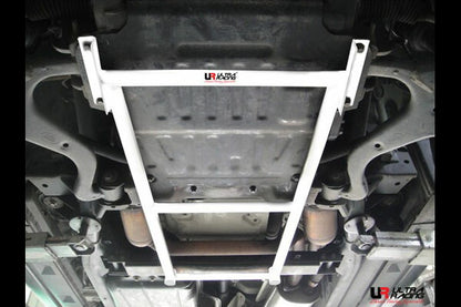 ULTRA RACING フロントメンバーブレース LAND ROVER レンジローバー スポーツ LS44 2005/11〜2013/11 LA4-1143