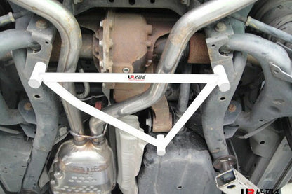 ULTRA RACING リアメンバーブレース LAND ROVER レンジローバー スポーツ LS44 2005/11〜2013/11 RL3-1144
