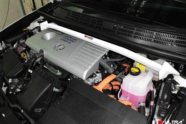 ULTRA RACING フロントタワーバー レクサス CT200h ZWA10 2011/01〜 TW2-1622
