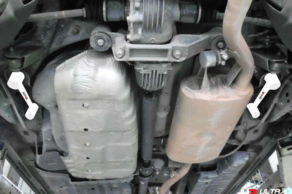 ULTRA RACING リアメンバーサイドブレース レクサス RX350 GGL15W 2009/01〜2014/08 RS4-1929P