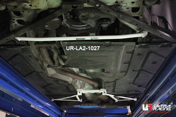 ULTRA RACING フロントメンバーブレース BMW 3シリーズ E90 PG20/VA20 2005/04〜2014/02 LA2-1027