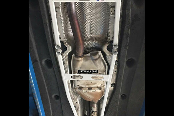 ULTRA RACING ミドルメンバーブレース VOLKSWAGEN ティグアン 5NDFGF 2017/01〜 ML4-3864