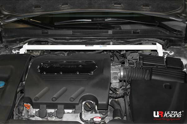 ULTRA RACING フロントタワーバー ACURA TL UA6 2003〜2008 TW2-2388