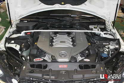 ULTRA RACING フロントタワーバー MERCEDES BENZ Cクラス W204 204077 2007/06〜2015/04 TW2-1820