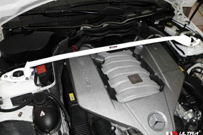 ULTRA RACING フロントタワーバー MERCEDES BENZ Cクラス W204ワゴン 204277 2008/04〜2014/10 TW2-1820