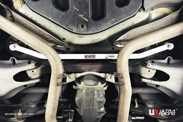 ULTRA RACING リアメンバーブレース MERCEDES BENZ Cクラス W204ワゴン 204277 2008/04〜2014/10 RL2-3219