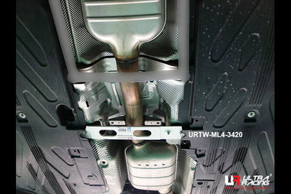 ULTRA RACING ミドルメンバーブレース MERCEDES BENZ Cクラス W205 205004C 2014/07〜 ML4-3420