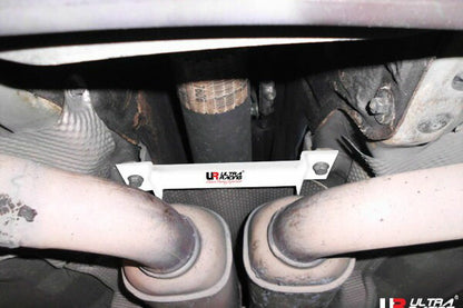 ULTRA RACING ミドルメンバーブレース MERCEDES BENZ Eクラス W210 210061 1995/10〜2002/06 ML2-2132