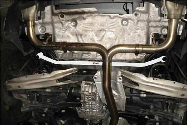 ULTRA RACING リアメンバーブレース MERCEDES BENZ GLAクラス X156 156946 2014/05〜 RL2-3949