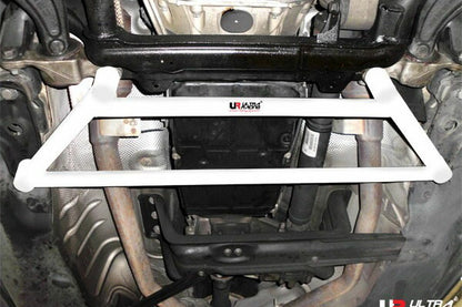 ULTRA RACING フロントメンバーブレース MERCEDES BENZ Mクラス W164 164186 2005/10〜2012/06 LA4-1886