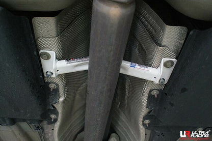 ULTRA RACING ミドルメンバーブレース LAND ROVER レンジローバー イヴォーク LV2A/LV2XB 2012/03〜 ML2-1803