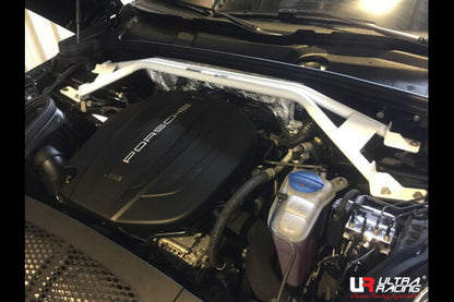 ULTRA RACING フロントタワーバー PORSCHE マカン 95BCNC/95BCTL/95BCTM/J1H2 2014/04〜 TW4-1752