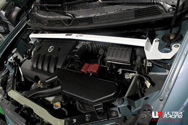 ULTRA RACING フロントタワーバー ニッサン キューブ BZ11 2002/10〜2008/11 TW2-2298