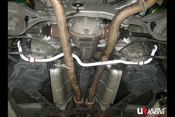 ULTRA RACING リアスタビライザー ニッサン スカイライン V35 2001/06〜2007/10 AR23-130