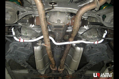 ULTRA RACING リアスタビライザー ニッサン スカイライン V35 2001/06〜2007/10 AR23-130