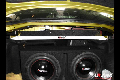 ULTRA RACING リアタワーバー ニッサン スカイライン V35 2001/06〜2007/10 RE2-1960