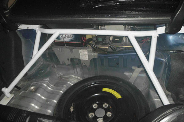 ULTRA RACING リアタワーバー ニッサン スカイラインGT-R BNR34 1998/05〜2002/08 RE4-3456