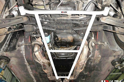 ULTRA RACING フロントメンバーブレース ニッサン フェアレディZ Z32 1989/07〜2000/07 LA4-1768