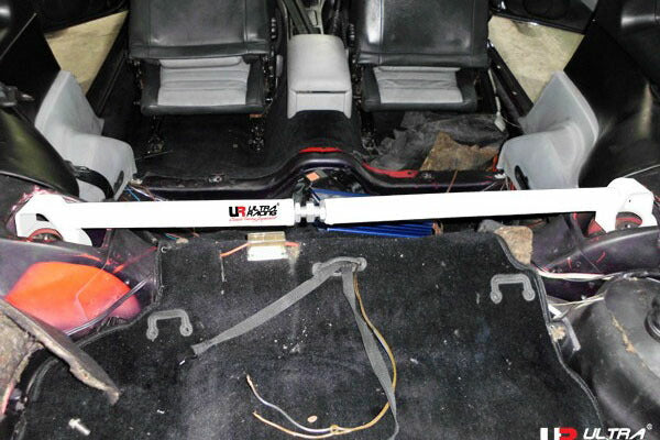 ULTRA RACING リアタワーバー ニッサン フェアレディZ Z32 1989/07〜2000/07 RE2-1765A