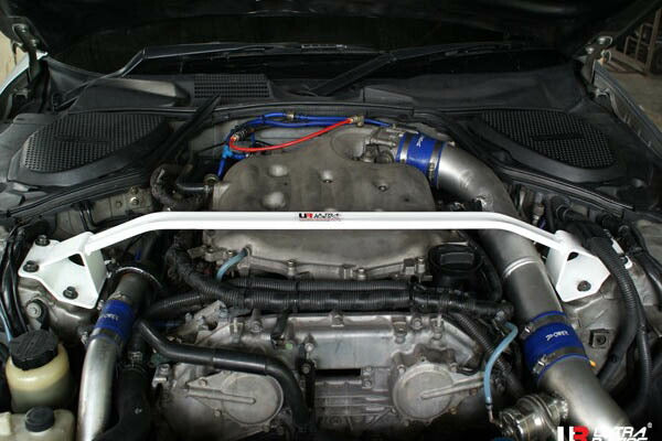 ULTRA RACING フロントタワーバー ニッサン フェアレディZ Z33 2002/07〜2008/12 TW2-1255