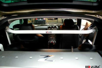ULTRA RACING ルームバー ニッサン フェアレディZ Z33 2002/07〜2008/12 RO4-1260A