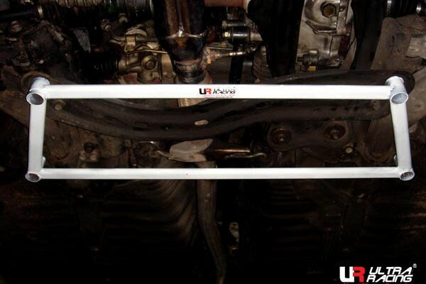 ULTRA RACING フロントメンバーブレース マツダ ランティス CBA8P/CBAEP 1993/09〜1997/05 LA4-553