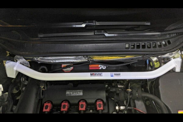 ULTRA RACING フロントタワーバー PEUGEOT 508セダン W25F02/W25G01 2011/07〜2016/07 TW2-2502