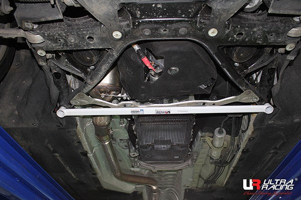 ULTRA RACING フロントメンバーブレース BMW 4シリーズ F32 3N20/4N20 2014/01〜2016/03 LA2-2543