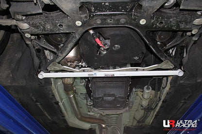 ULTRA RACING フロントメンバーブレース BMW 3シリーズ F31 3D20 2012/01〜 LA2-2543