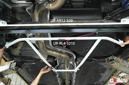 ULTRA RACING リアメンバーブレース RENAULT ルーテシア RH5F1 2012〜 RL4-3215