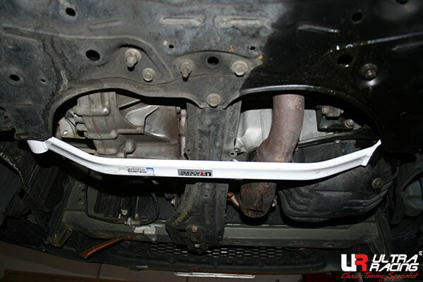 ULTRA RACING フロントメンバーブレース SCION TC ANT10 2004〜2010 LA2-2464
