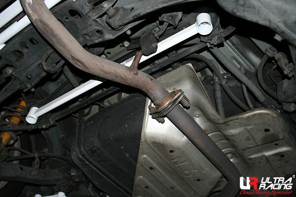 ULTRA RACING リアメンバーブレース SCION TC ANT10 2004〜2010 RL2-2468