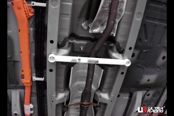 ULTRA RACING ミドルメンバーブレース SCION XD  2007〜2016/02 ML2-405